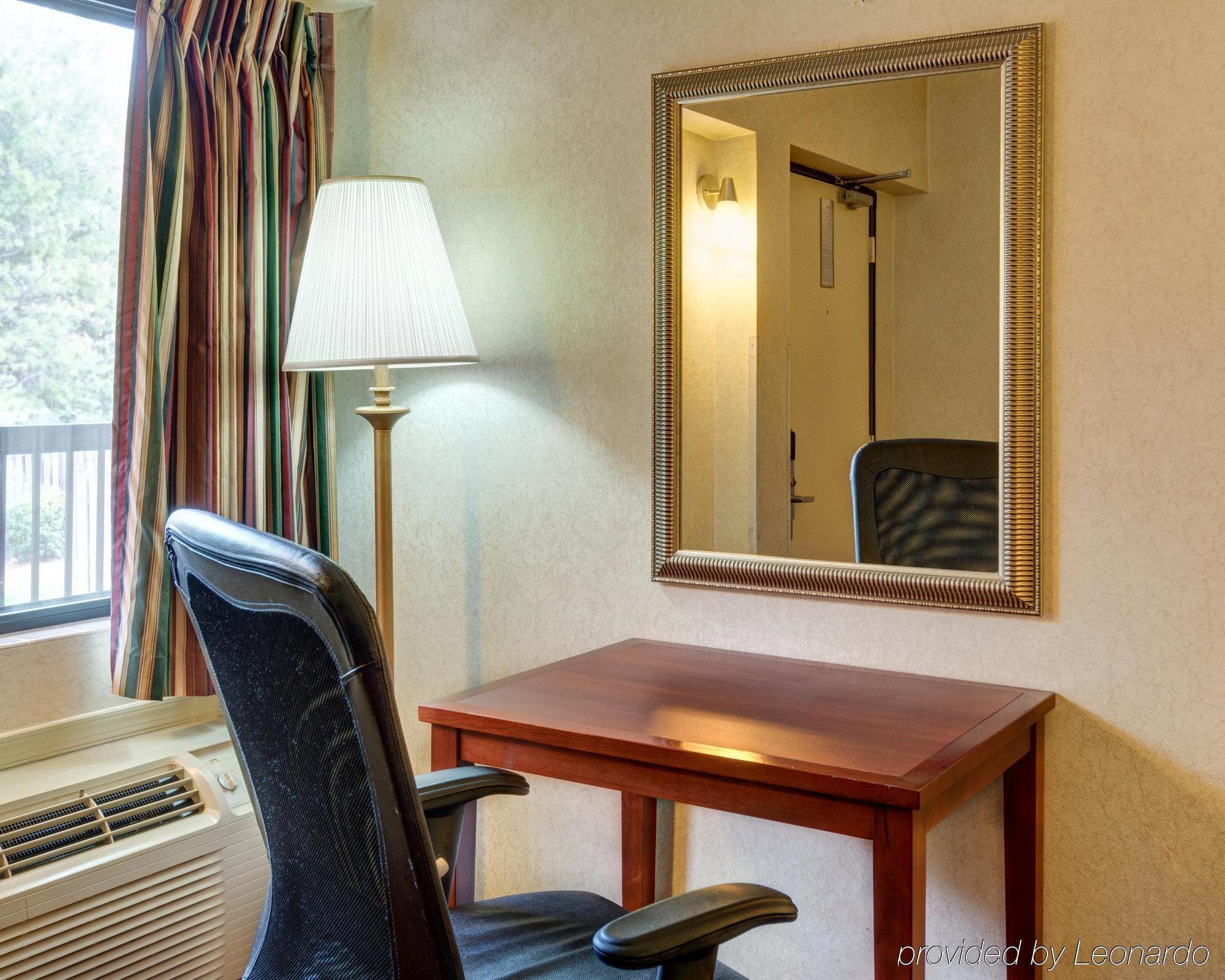 Red Carpet Inn By University Of Maryland College Park Buitenkant foto